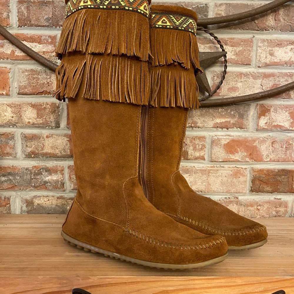 Minnetonka fringe zip boots